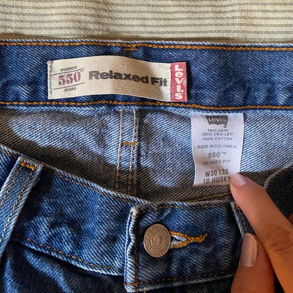LEVI’s Jorts - Picture 2 of 3